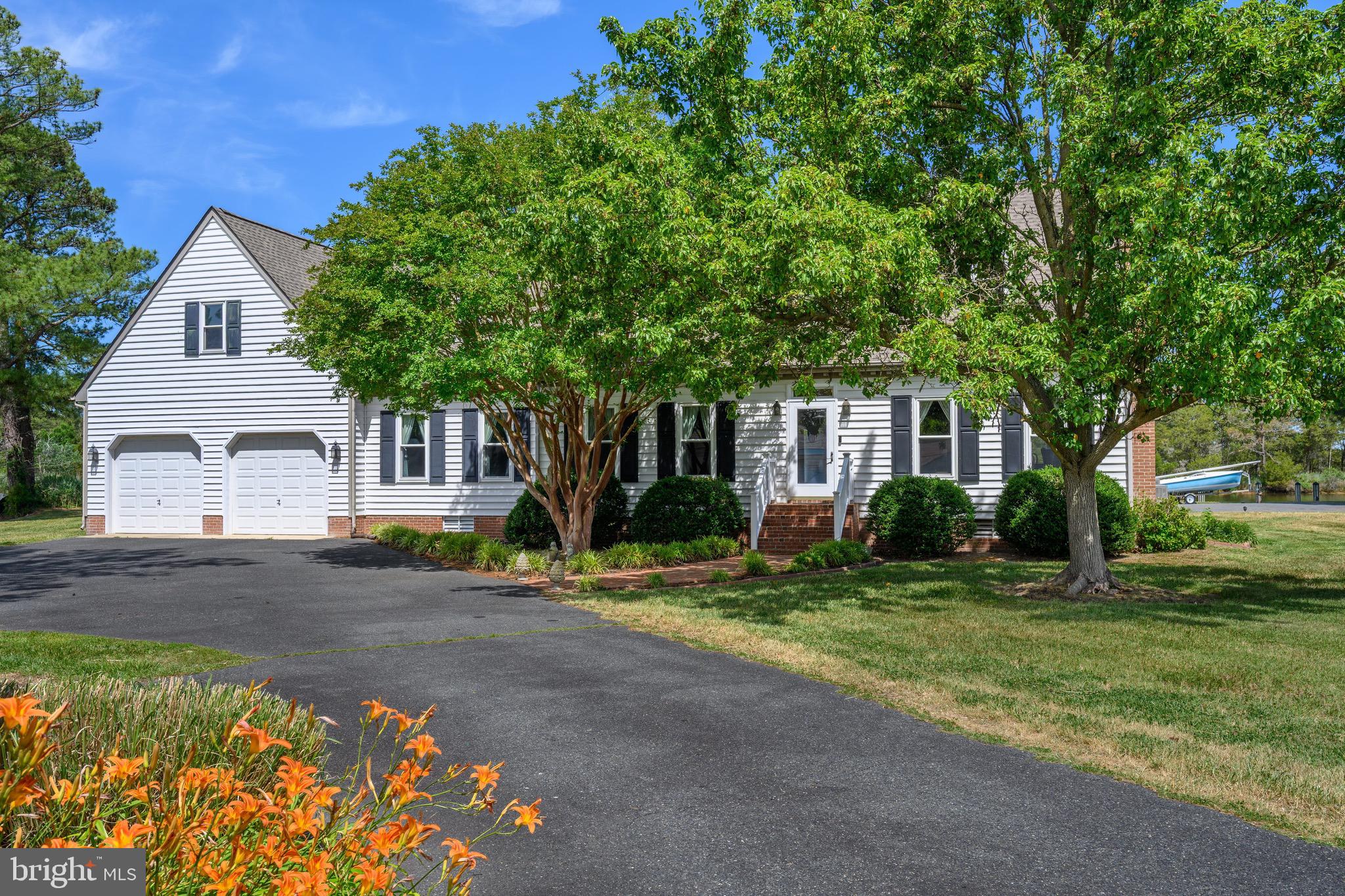 4712 Steamboat Road