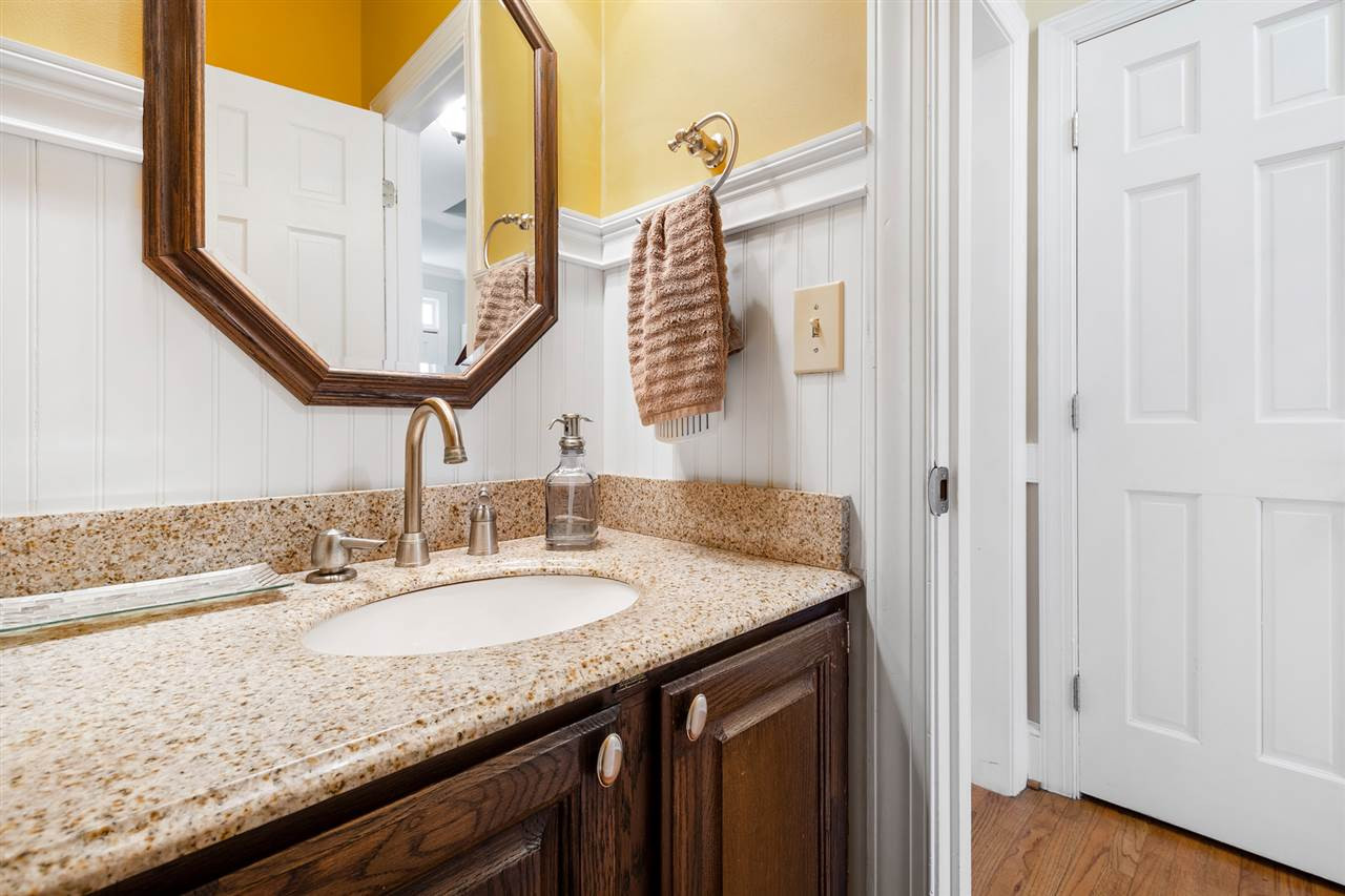9501 Springdale Drive Raleigh, NC 27613 - Photo 9 of 30 Photo 9