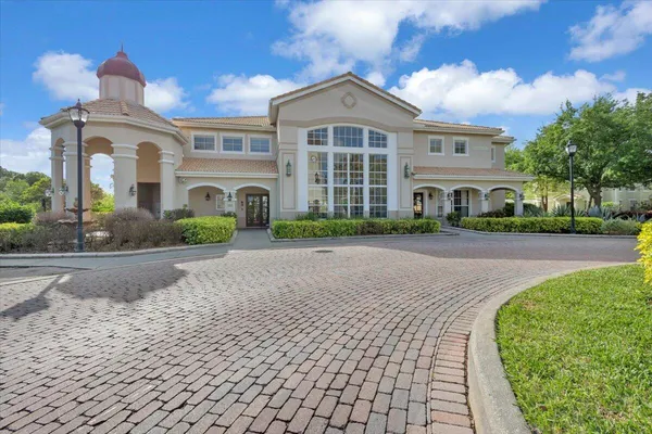 $235,000 | 120 Southwest Peacock Boulevard, Unit 11101, Port St. Lucie, FL 34986