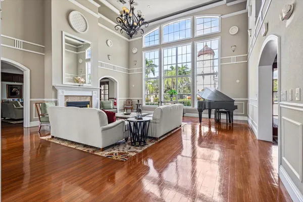 $235,000 | 120 Southwest Peacock Boulevard, Unit 11101, Port St. Lucie, FL 34986