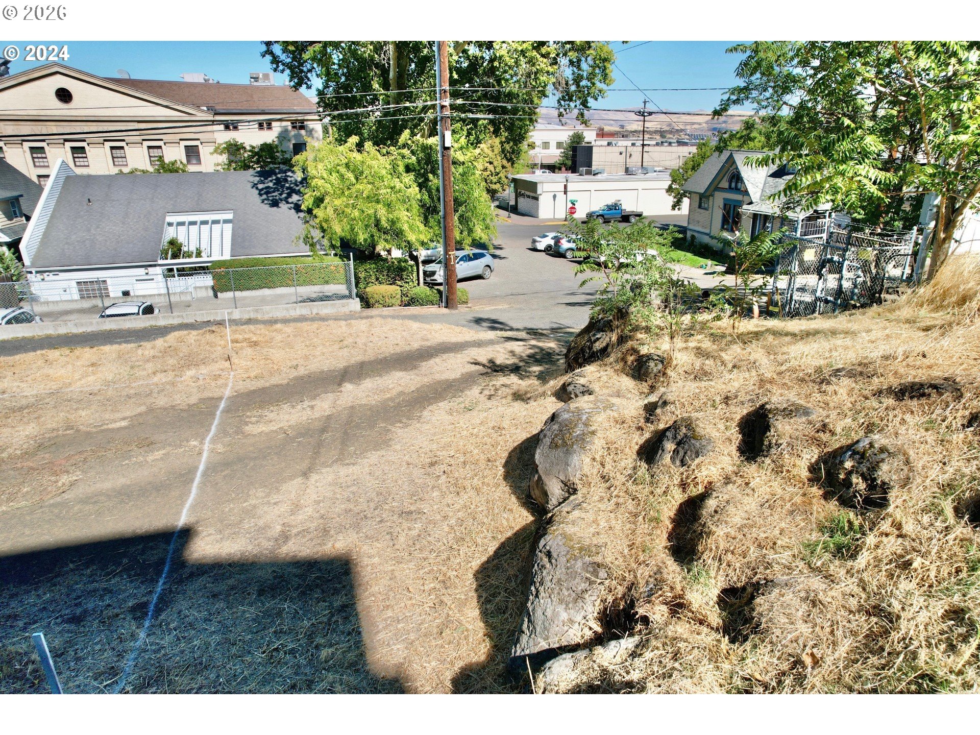 509 Federal Street The Dalles, OR 97058 - Photo 11 of 15 a view of outdoor space and yard