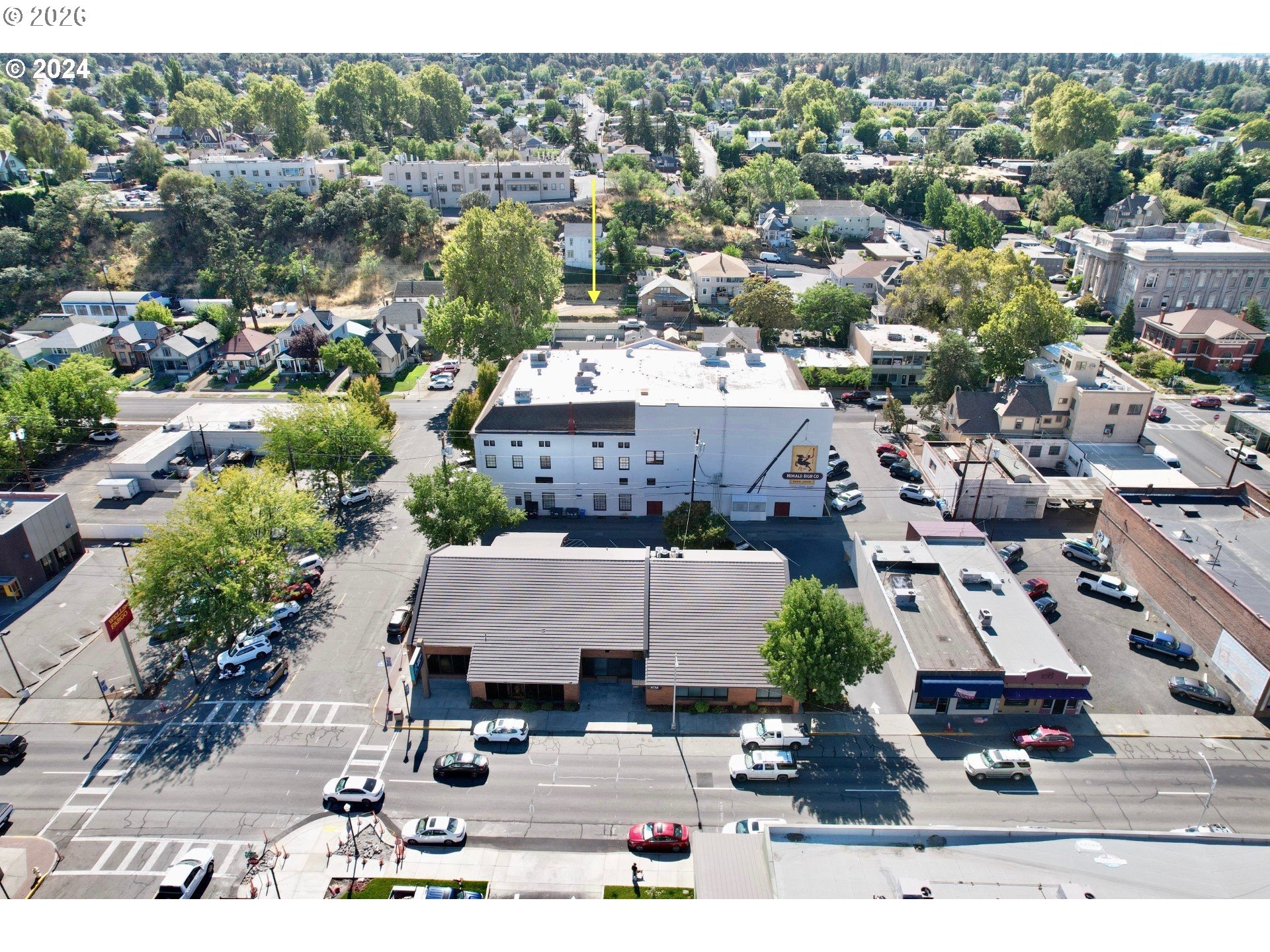 509 Federal Street The Dalles, OR 97058 - Photo 3 of 15 an aerial view of residential houses with outdoor space
