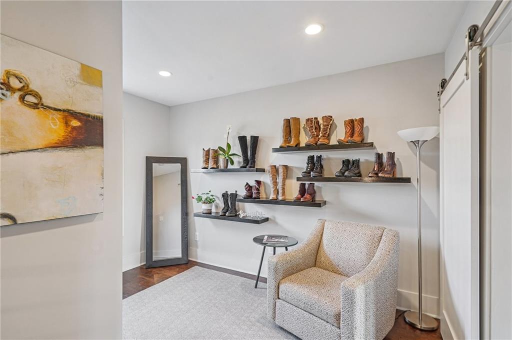 307 Canton Way Roswell, GA 30075 - Photo 13 of 28