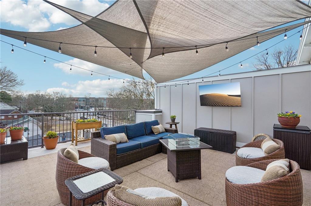 307 Canton Way Roswell, GA 30075 - Photo 19 of 28