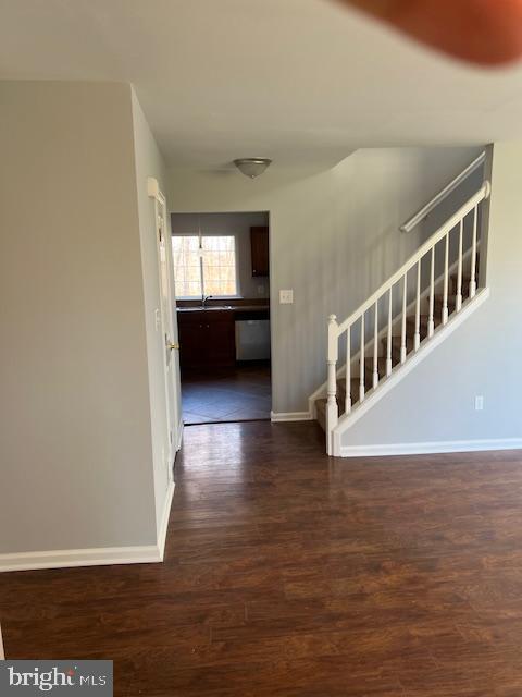 25 Sir Thomas Lane Newark, DE 19702 - Photo 3 of 18