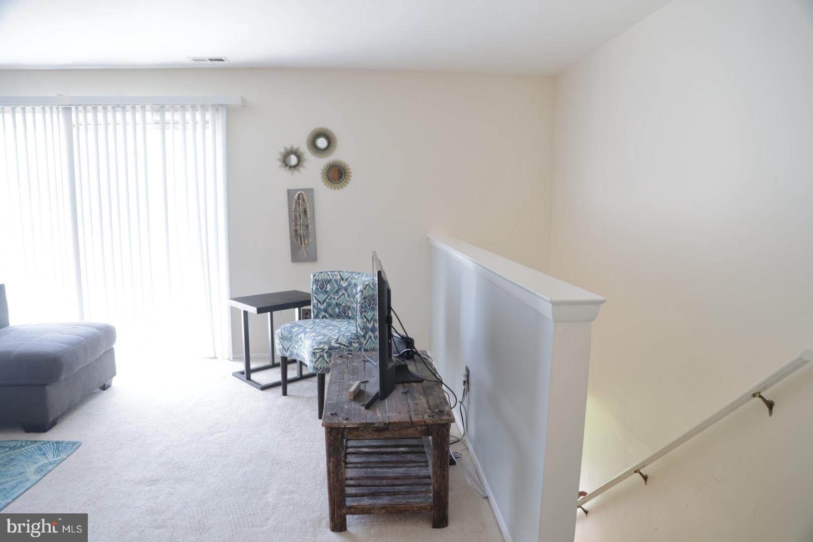 206 Boothby Court Sewell, NJ 08080 - Photo 3 of 31