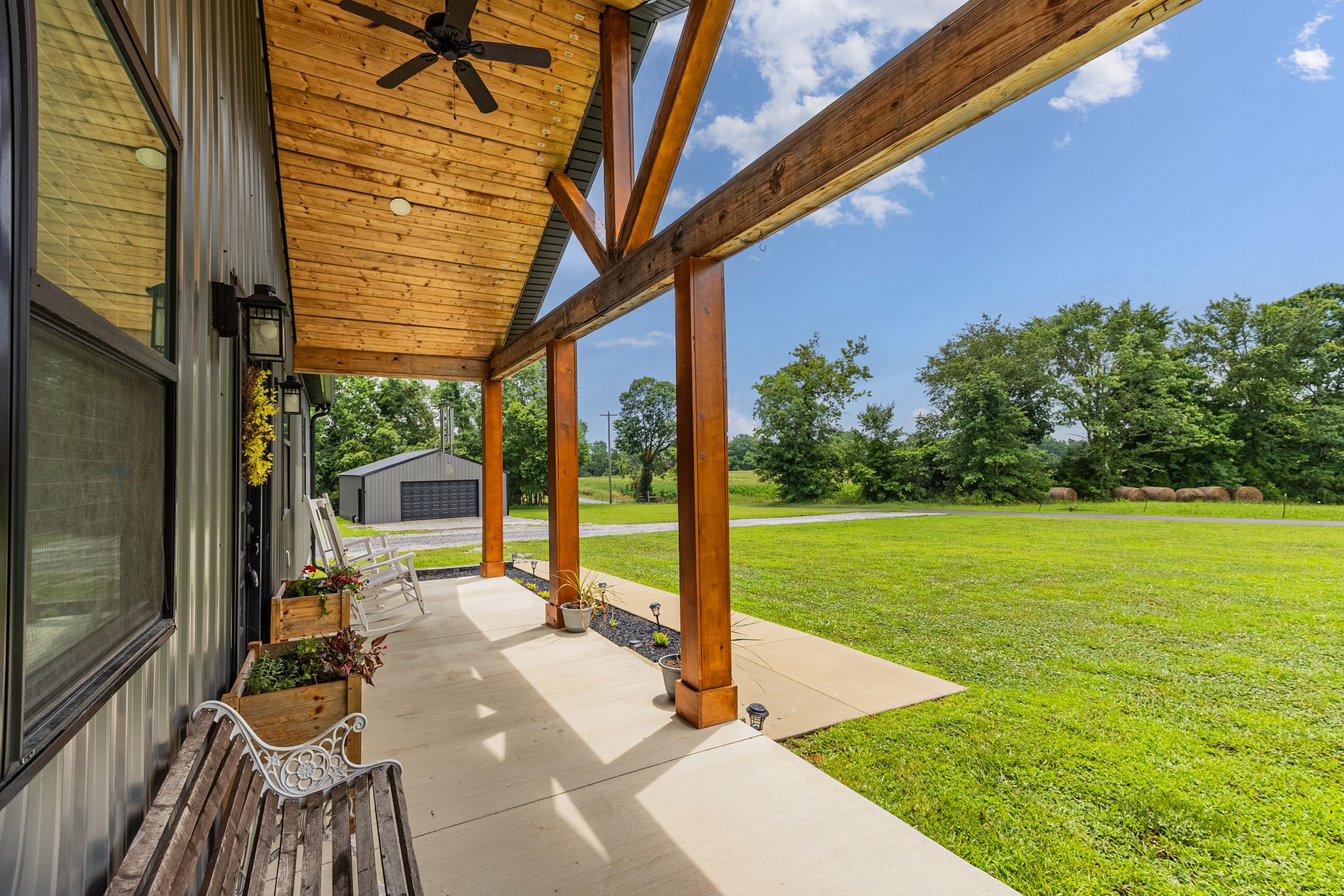 1567 Oak Knob Road Lafayette, TN 37083 - Photo 7 of 55 Gallery Image 7