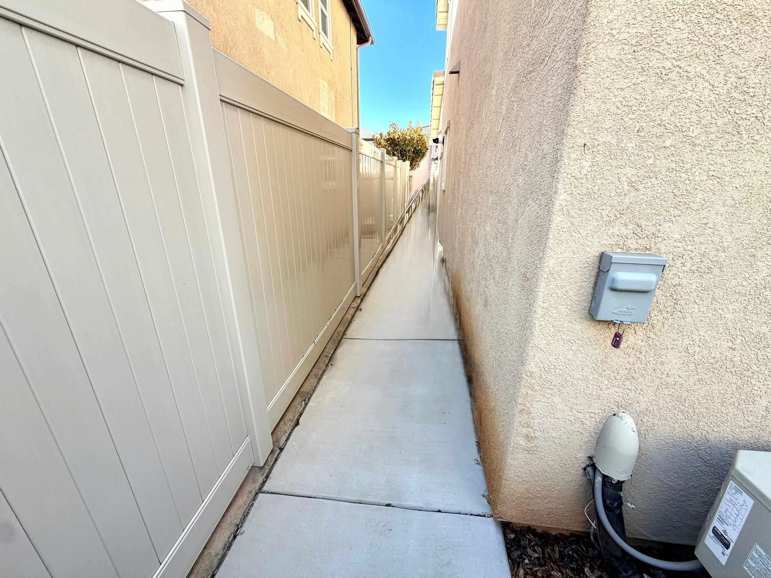 35345 Kinsky Way Fallbrook, CA 92028 - Photo 16 of 23 Gallery Image 16
