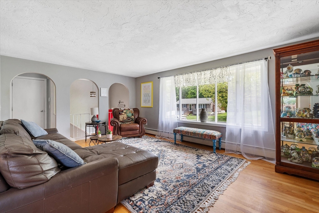 3 Edith Lane Rutland, MA 01543 - Photo 3 of 36