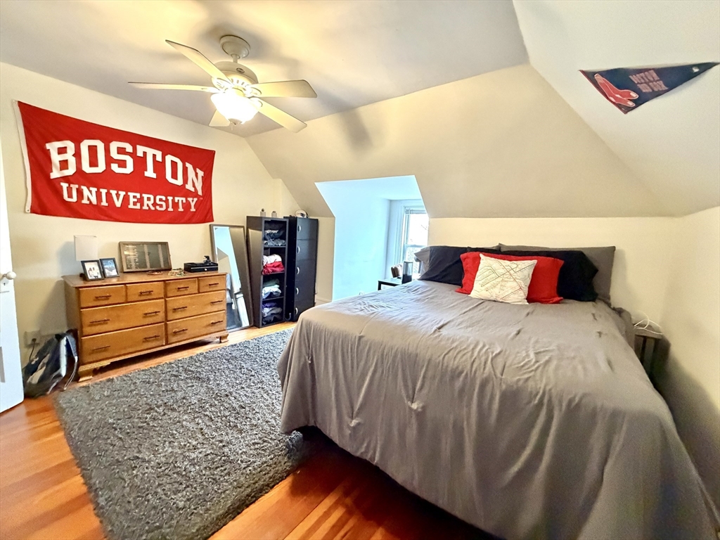 18 Winslow Road, Unit 2 Brookline, MA 02446 - Photo 7 of 12