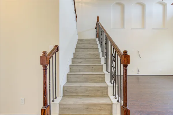 $2,550 | 16 Rose Desert Court, Manvel, TX 77578