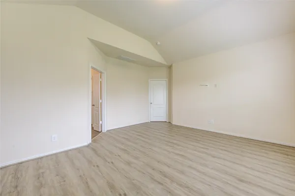 $2,550 | 16 Rose Desert Court, Manvel, TX 77578