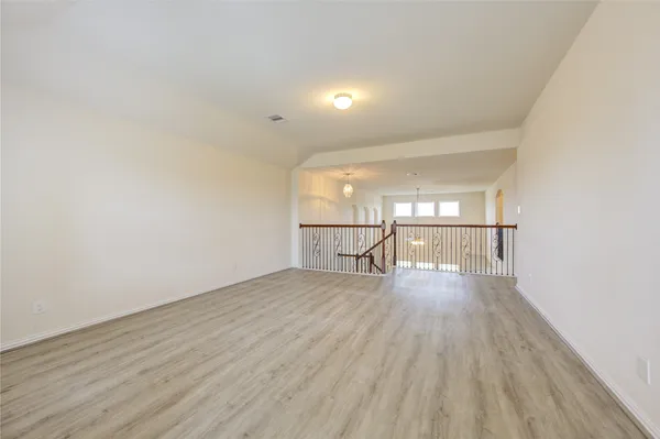 $2,550 | 16 Rose Desert Court, Manvel, TX 77578