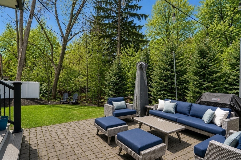 32 Lantern Lane Wellesley, MA 02481 - Photo 39 of 41