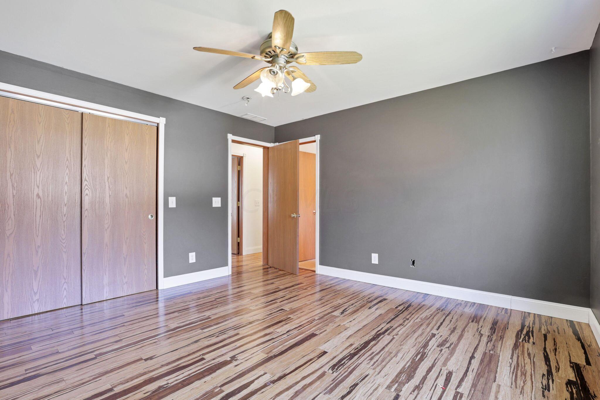5137 Pleasant Chapel Road Southeast Newark, OH 43056 - Photo 24 of 77 Owner suite