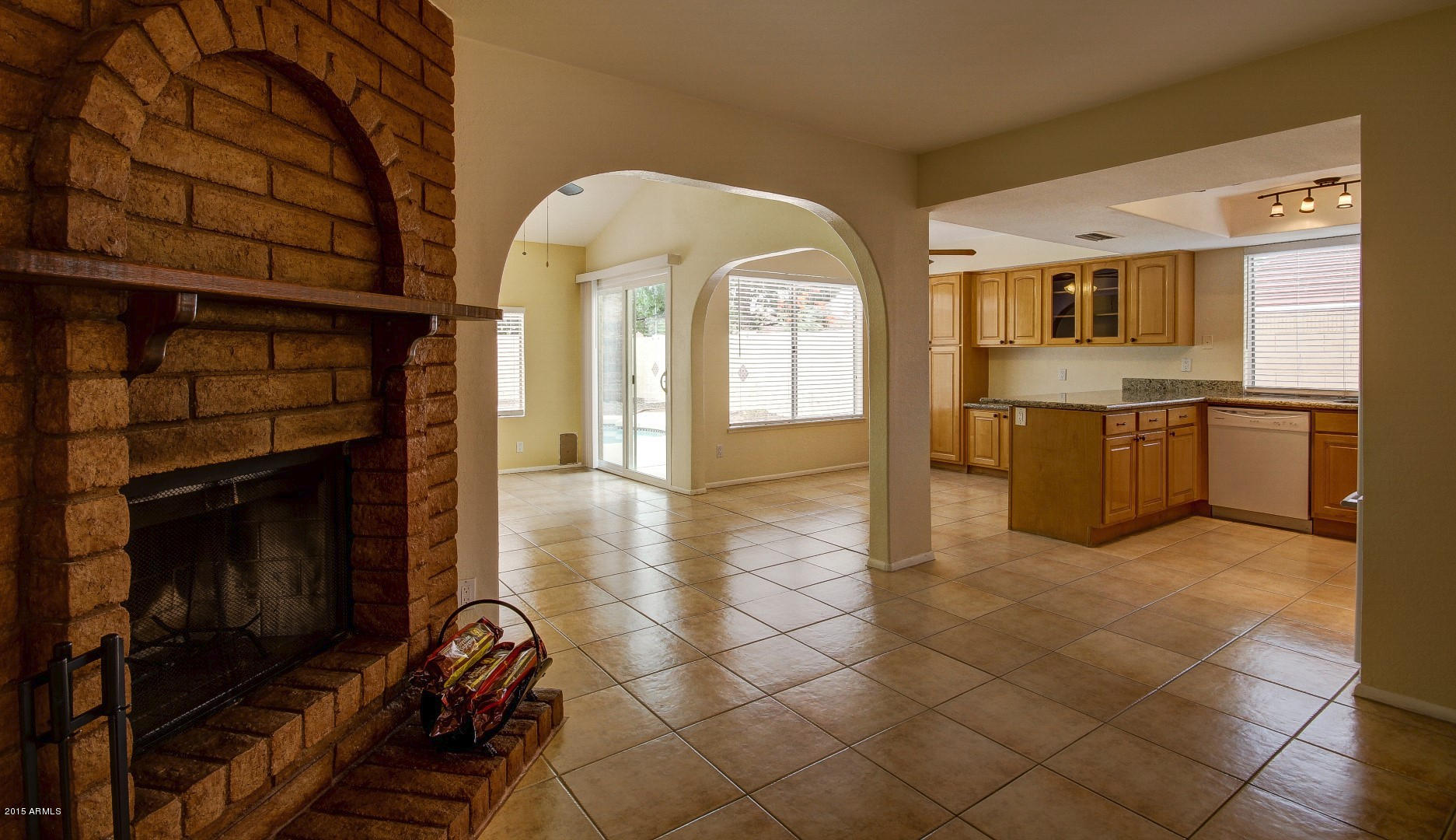 1906 East Redfield Road Phoenix, AZ 85022 - Photo 10 of 34 Redfield (10)