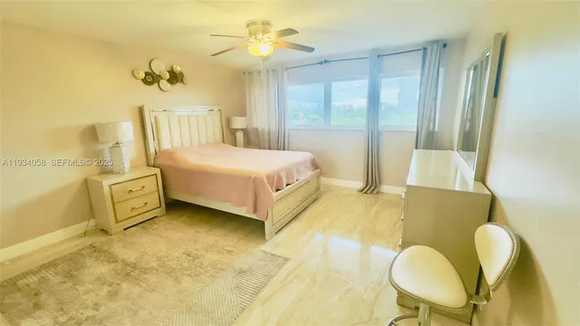 $3,725 | 329 Southeast 3rd Street, Unit 502S, Hallandale Beach, FL 33009