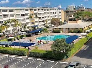 $3,195 | 329 Southeast 3rd Street, Unit 502S, Hallandale Beach, FL 33009