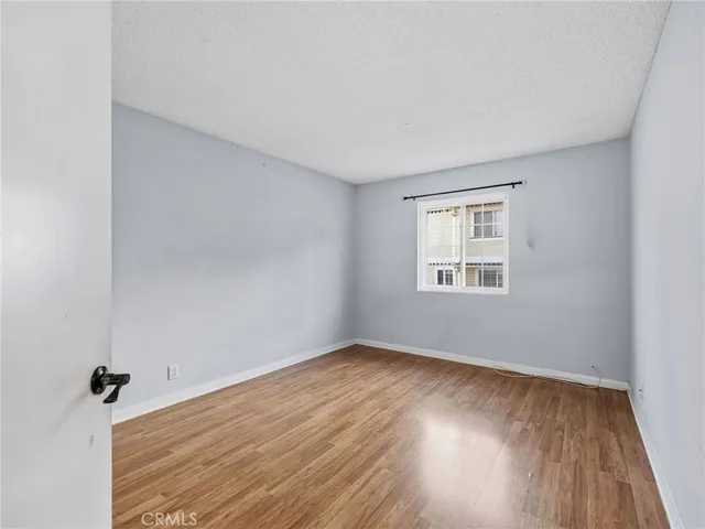 $589,000 | 13750 Hubbard Street, Unit 6, Sylmar, CA 91342