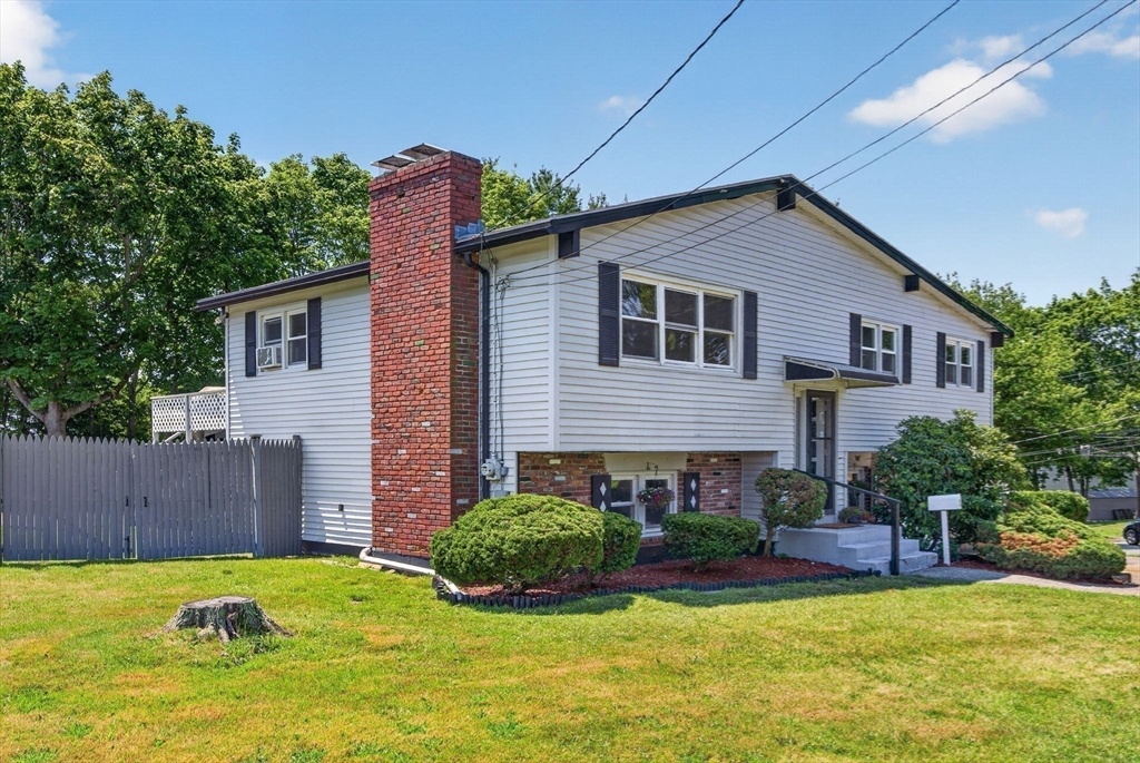 1 Eisenhower Road Peabody, MA 01960 - Photo 3 of 22
