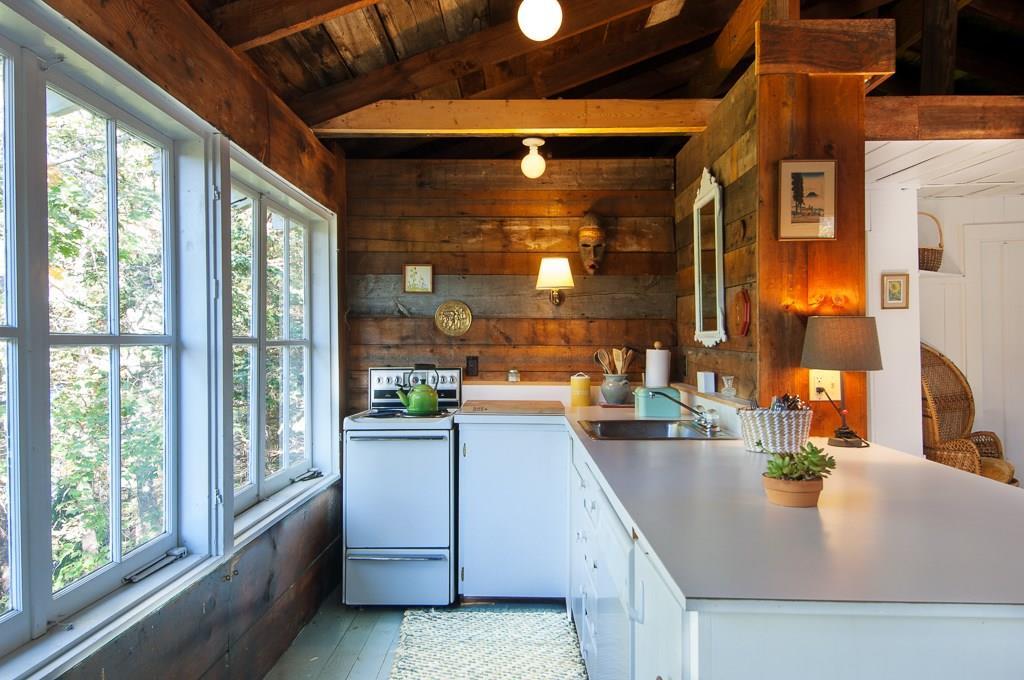 27 Massachusetts Road West Boothbay Harbor, ME 04575 - Photo 6 of 21 Kitchen