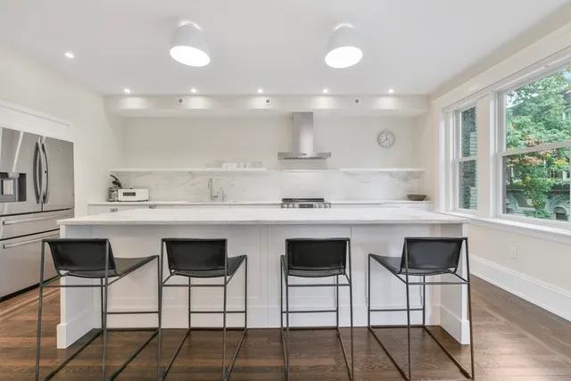 $8,000 | 70 Marshal Street, Unit A3, Brookline, MA 02446