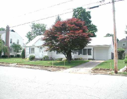 18 Bryant Road Cranston, RI 02910 - Photo 1 of 1 Exterior Front.