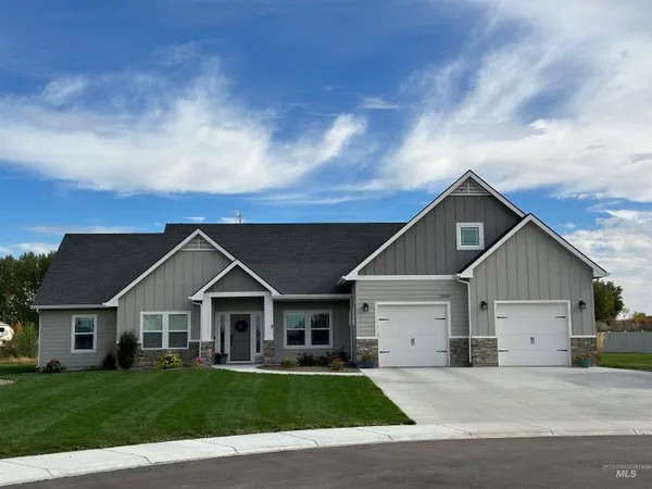 $1,399,999 | 4007 East Briggs Court, Nampa, ID 83686