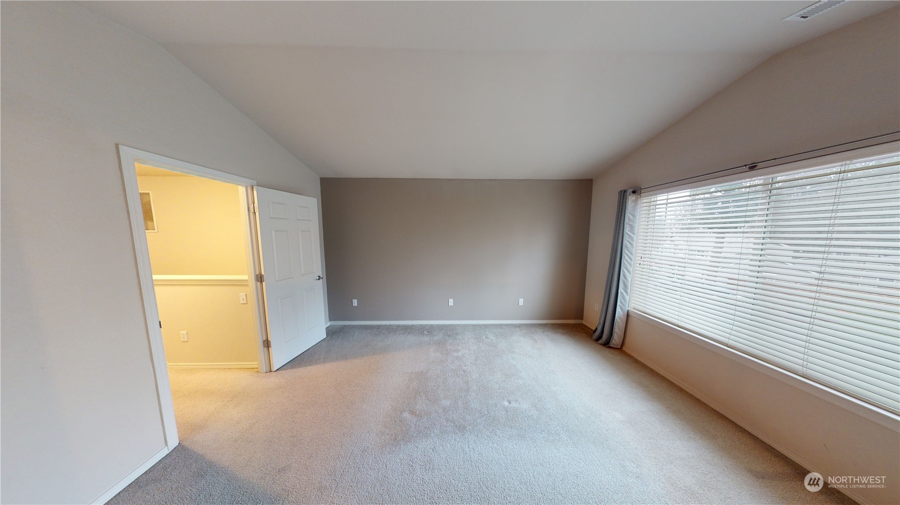 2521 Northwoods Loop Road Mount Vernon, WA 98273 - Photo 17 of 34 Gallery Image 17