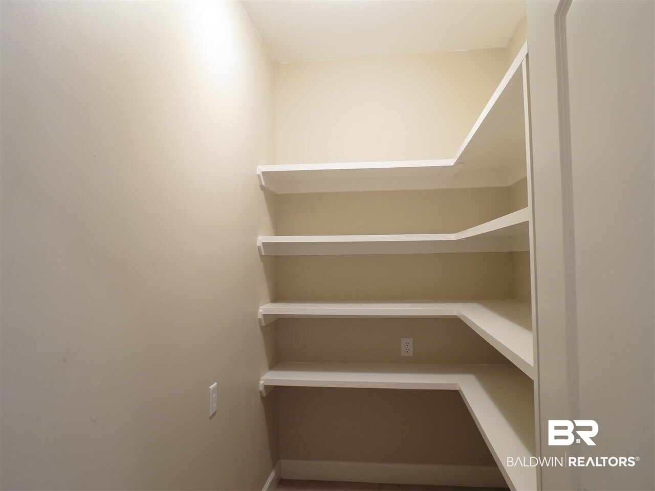 1350 Cameron Drive Mobile, AL 36695 - Photo 9 of 29 Walk-In Pantry