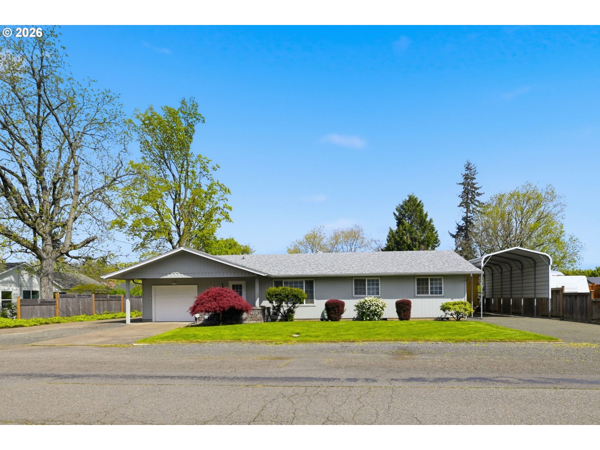 1763 Labona Drive Eugene, OR 97404 - Photo 1 of 41