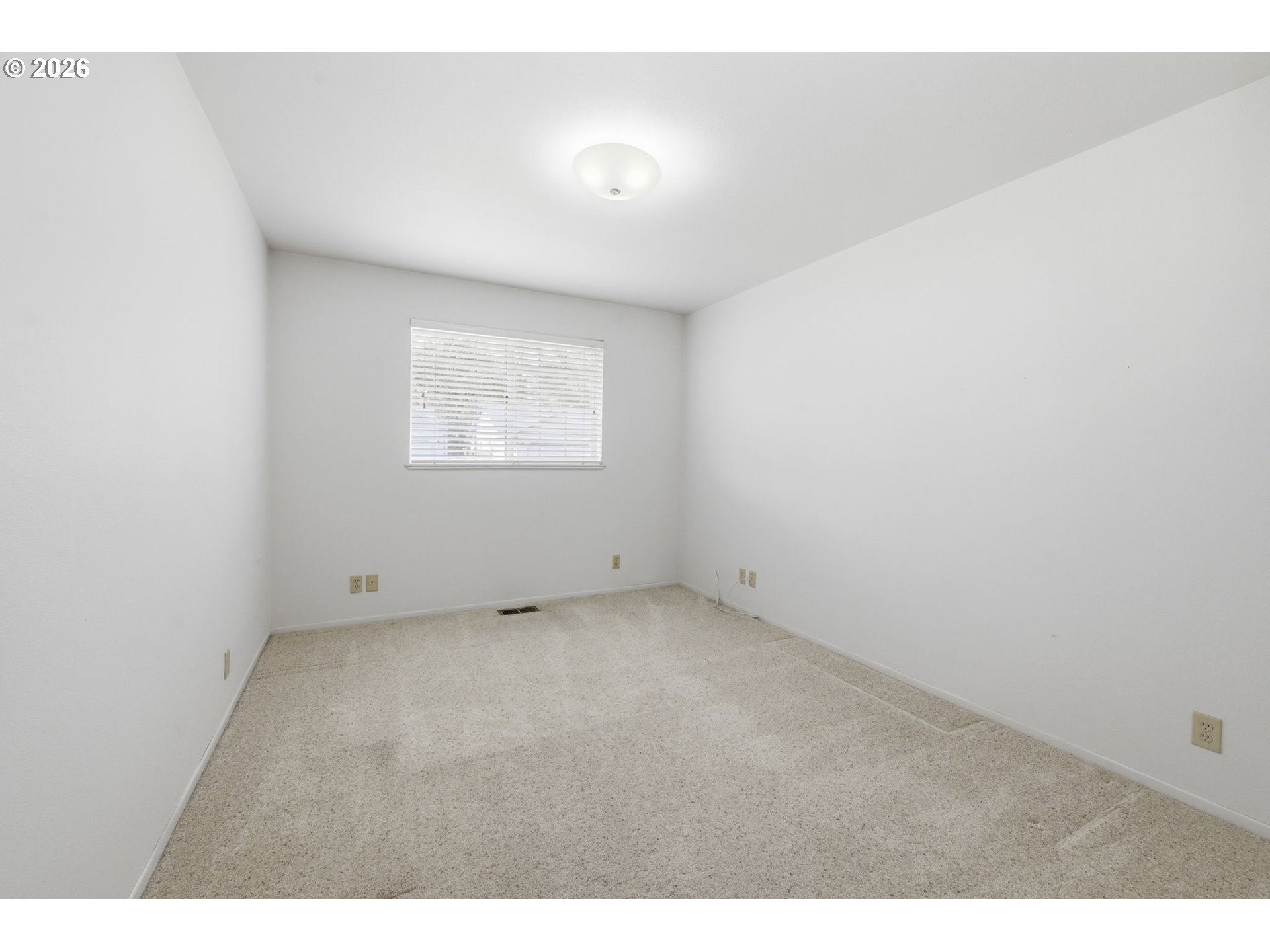 1763 Labona Drive Eugene, OR 97404 - Photo 19 of 41 Bedroom