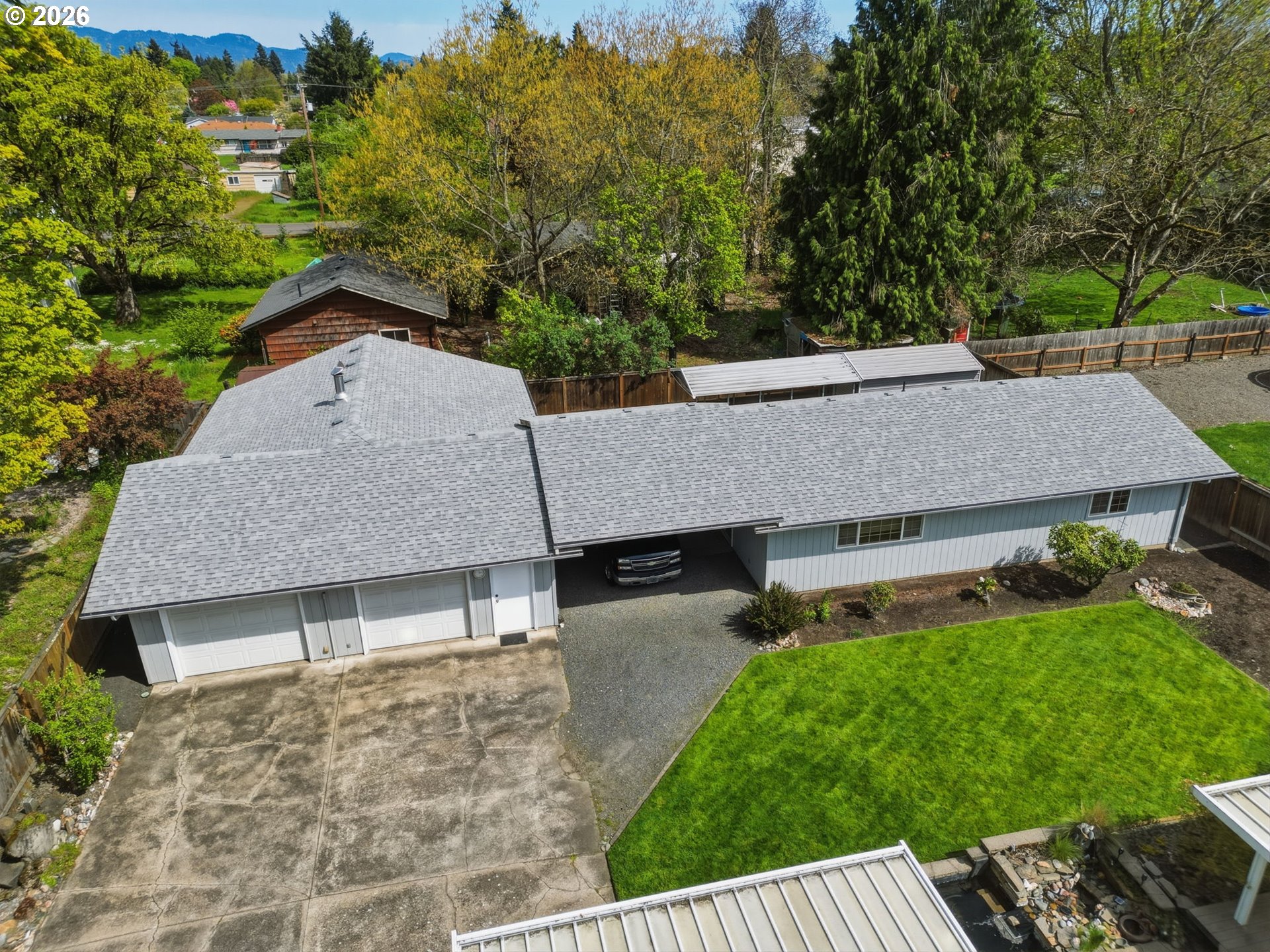1763 Labona Drive Eugene, OR 97404 - Photo 27 of 41