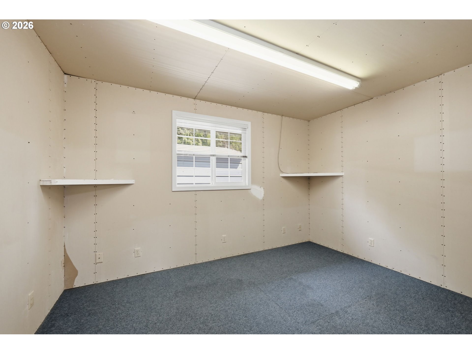 1763 Labona Drive Eugene, OR 97404 - Photo 37 of 41 Den/Office