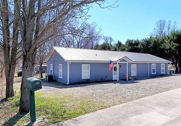 $349,900 | 91 Hickory Street, Hayesville, NC 28904
