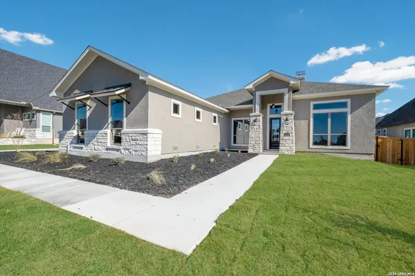 $715,400 | 3355 Pintail Pond, Marion, TX 78124
