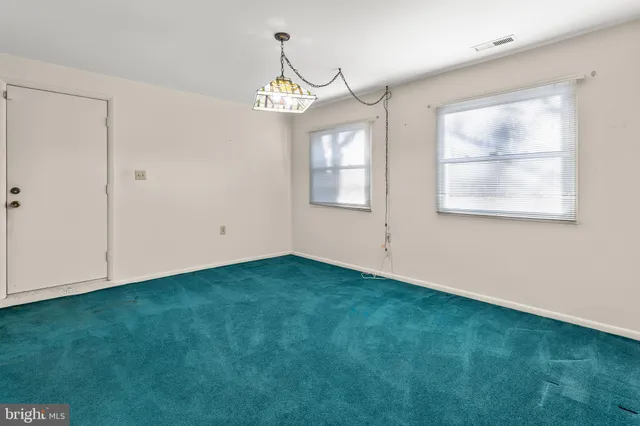 $750,000 | 724 Doages Drive, Millersville, MD 21108