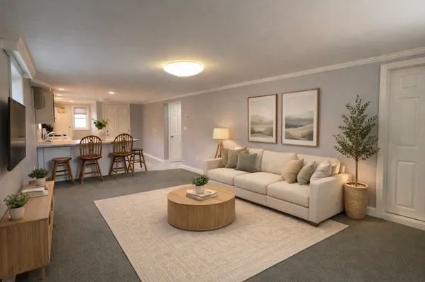 $2,000 | 73 Benefit Street, Unit B, Mansfield, MA 02048
