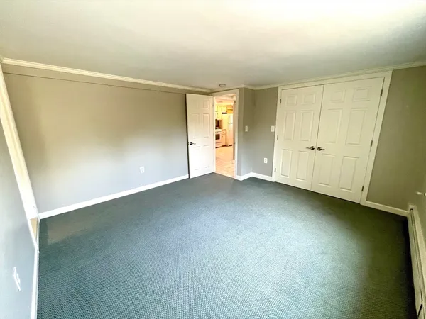 $2,000 | 73 Benefit Street, Unit B, Mansfield, MA 02048