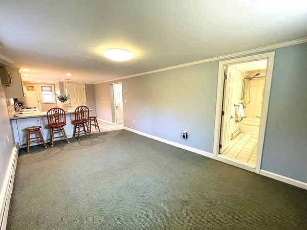 $2,000 | 73 Benefit Street, Unit B, Mansfield, MA 02048