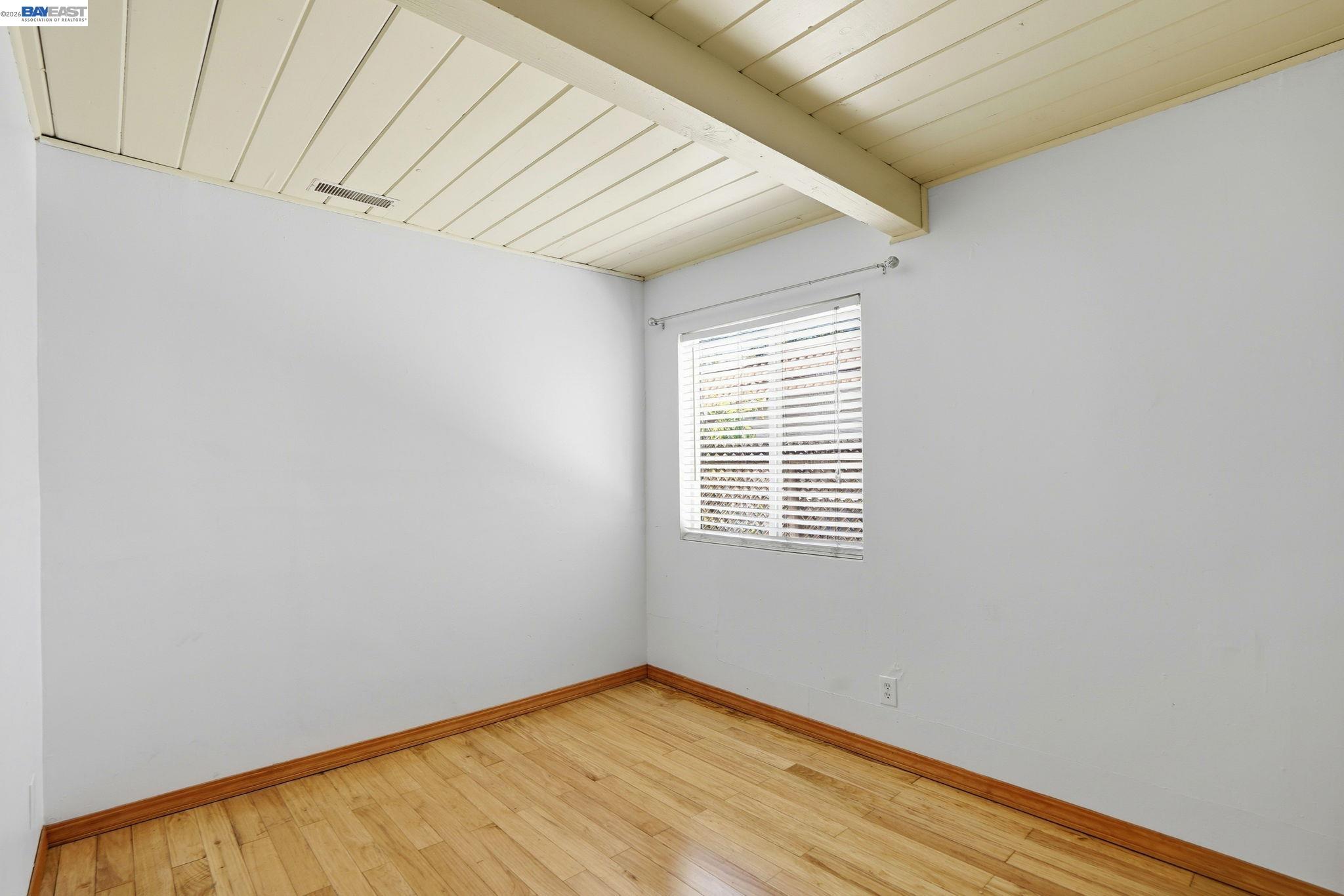 2102 Overhill Road Concord, CA 94520 - Photo 18 of 46