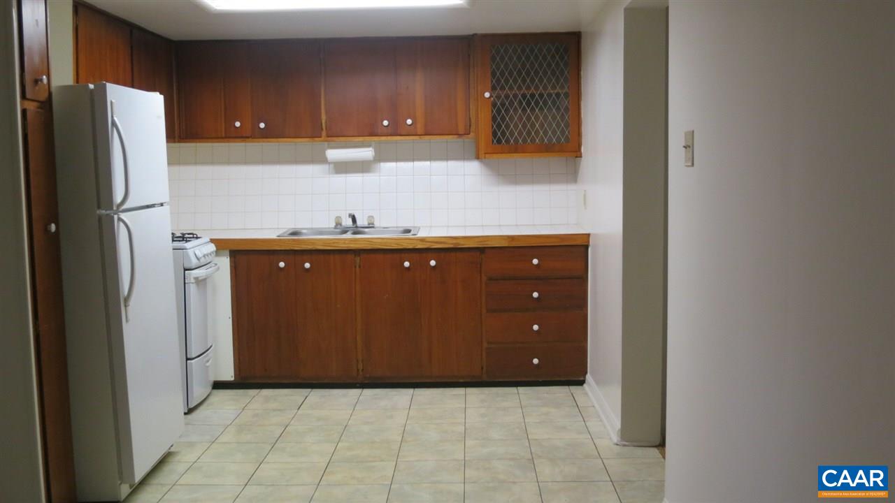 820 Beagle Gap Road Crozet, VA 22932 - Photo 16 of 28 Gallery Image 16