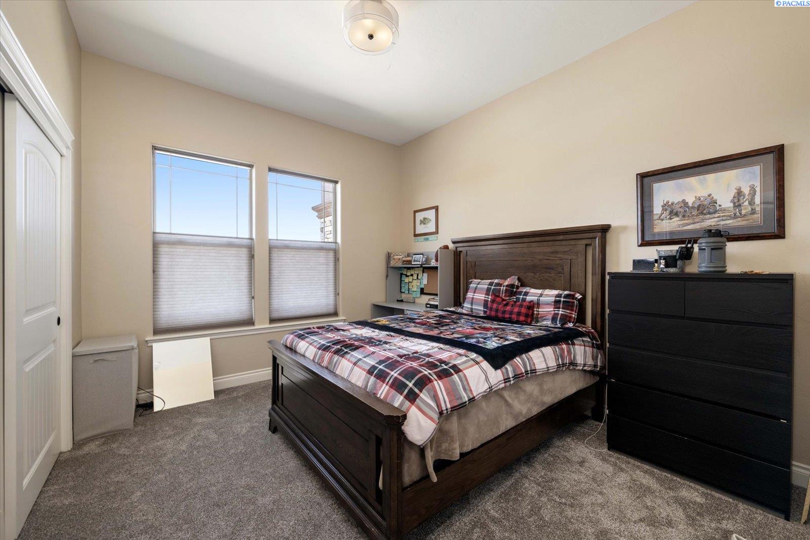84205 Sagebrush Road Kennewick, WA 99338 - Photo 33 of 48 Gallery Image 33