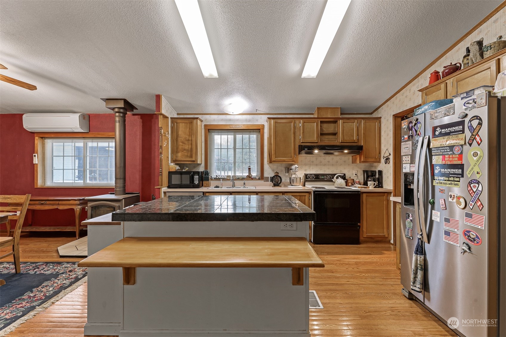 7714 Kendall Road Maple Falls, WA 98266 - Photo 4 of 17 Gallery Image 4
