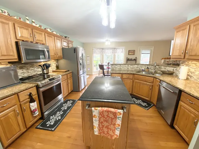 $669,999 | 1109 Stonehenge Court, Columbia, TN 38401