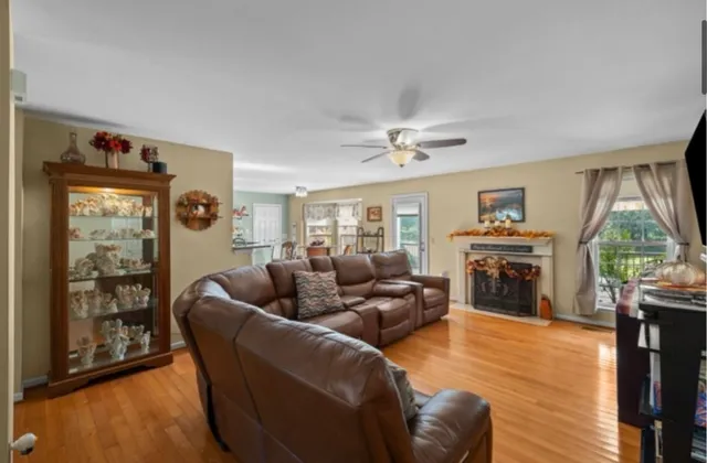 $669,999 | 1109 Stonehenge Court, Columbia, TN 38401