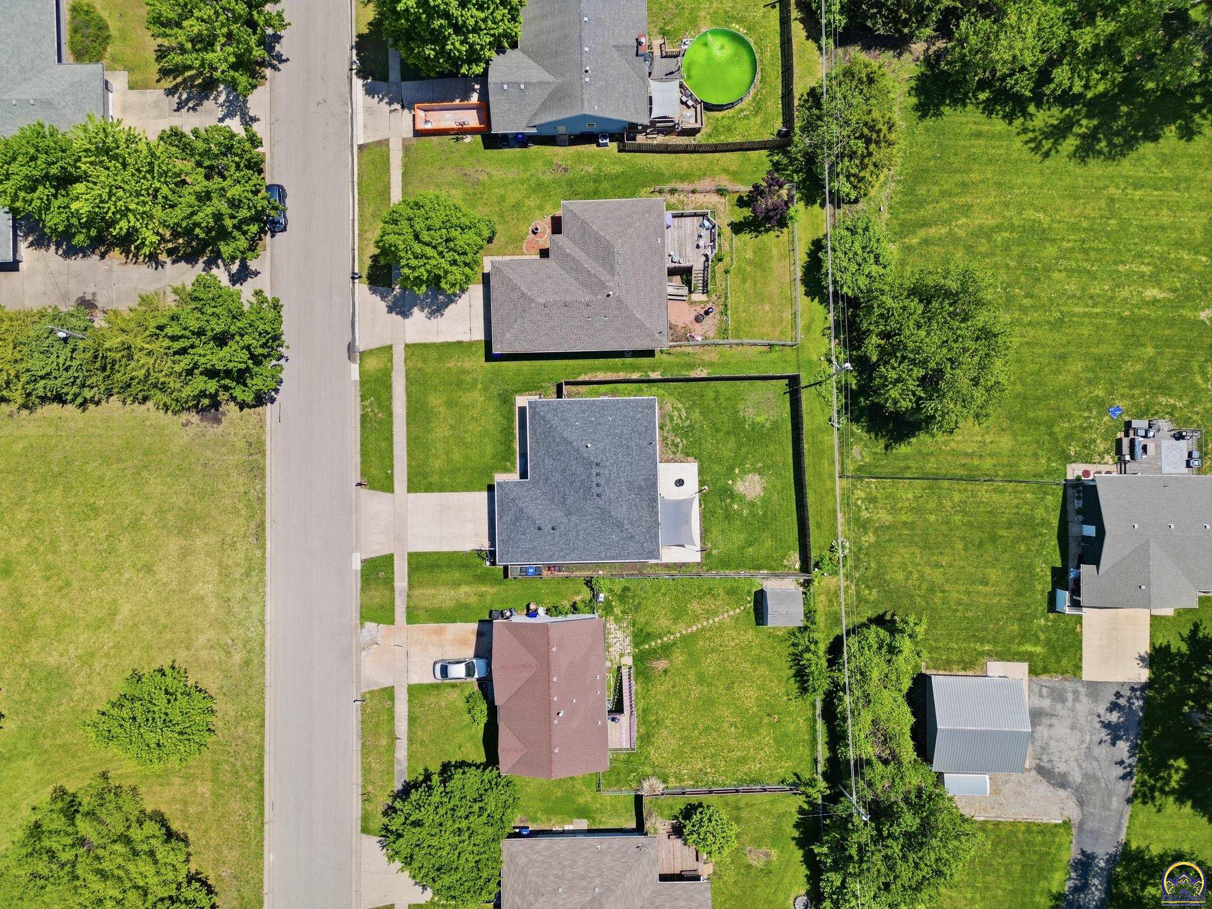 7537 Southwest 26th Street Topeka, KS 66614 - Photo 51 of 69