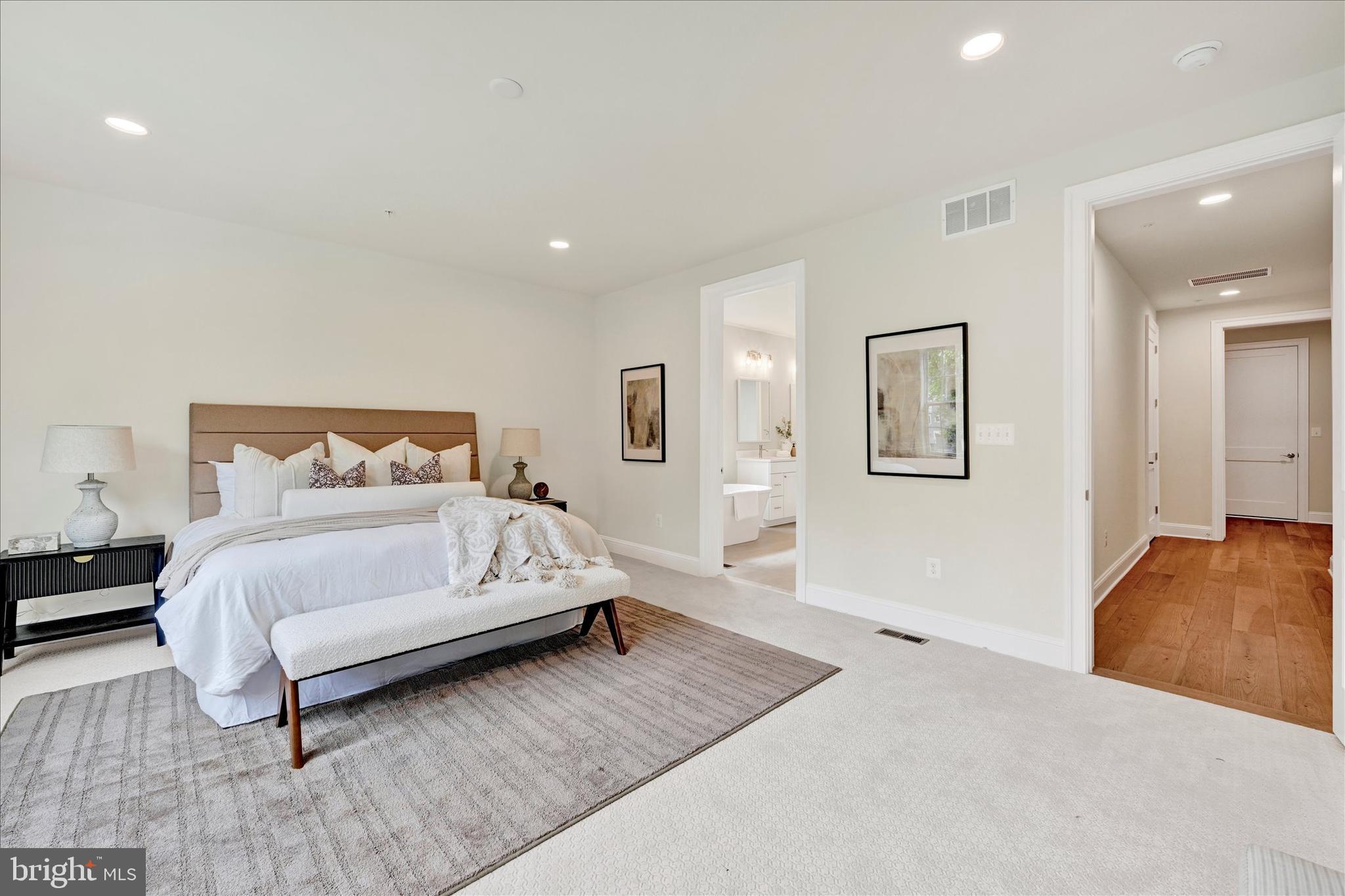 116 Villabrook Way Baltimore, MD 21212 - Photo 13 of 57