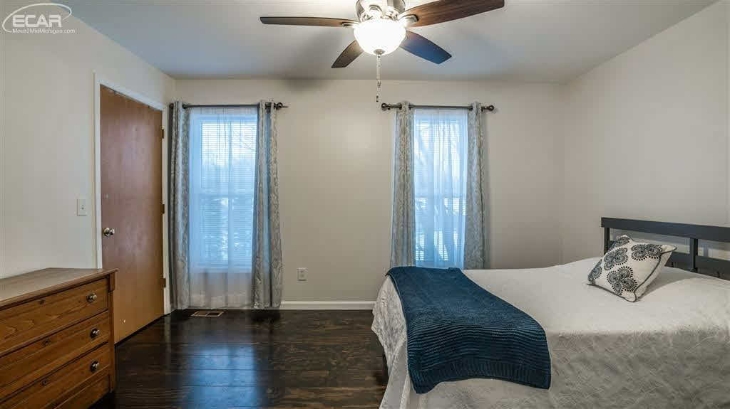 8385 Rustic Trail Linden, MI 48451 - Photo 20 of 34 21412541-19.JPG