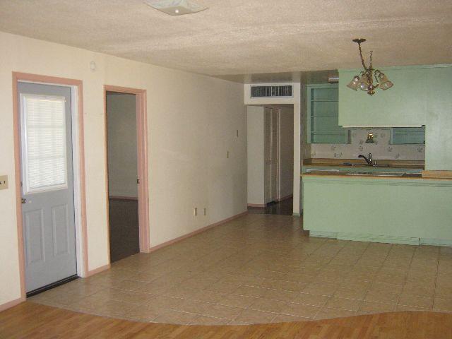 3121 West Bloomfield Road Phoenix, AZ 85029 - Photo 4 of 11 IMG_1224